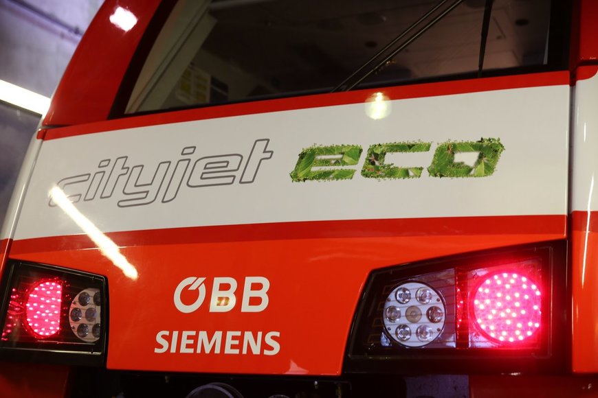 Automotrice avec batteries en service commercial en Autriche